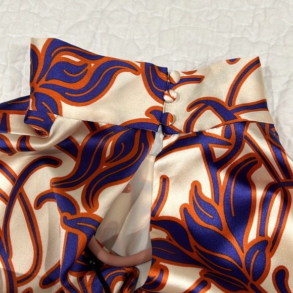 Me + Em Occasion Graphic Tulip Halterneck Mini Dress - Picture 13 of 13